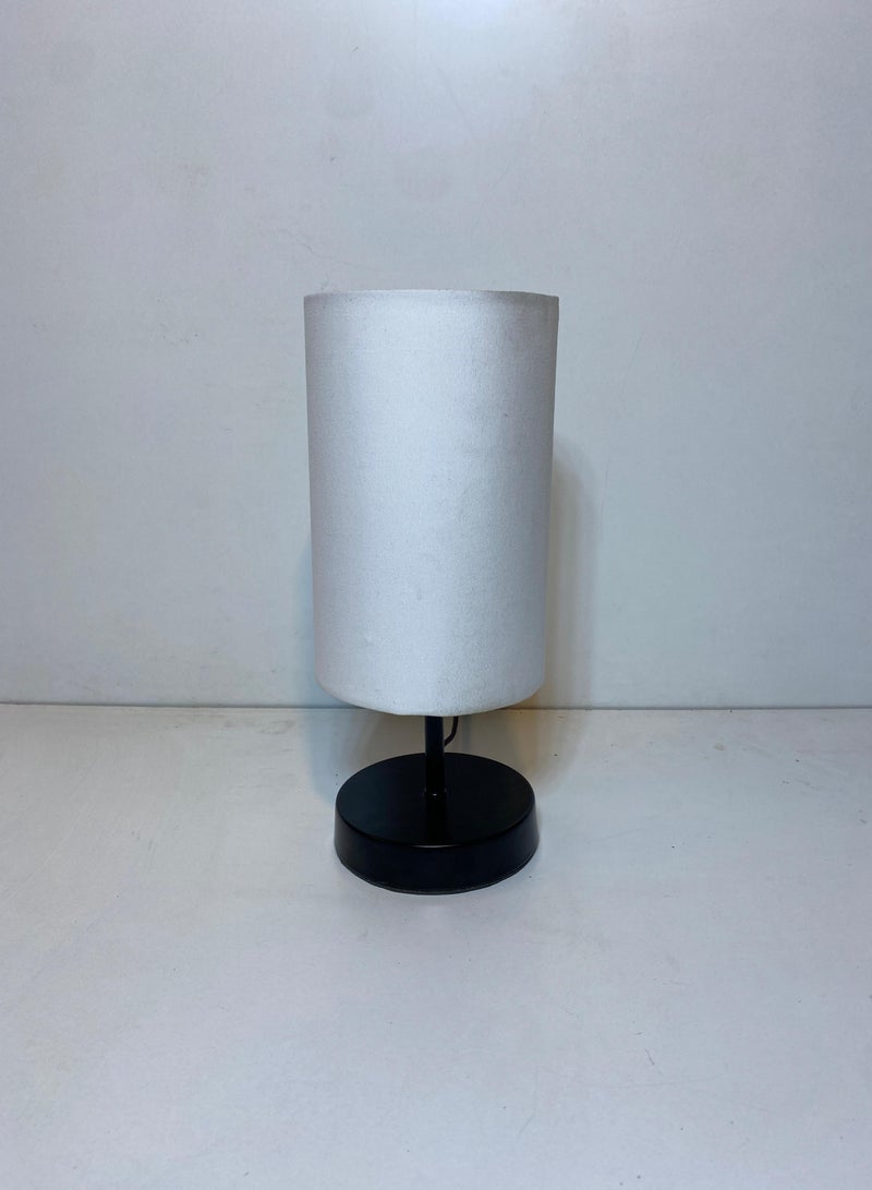 Modern Contrast Lamp
