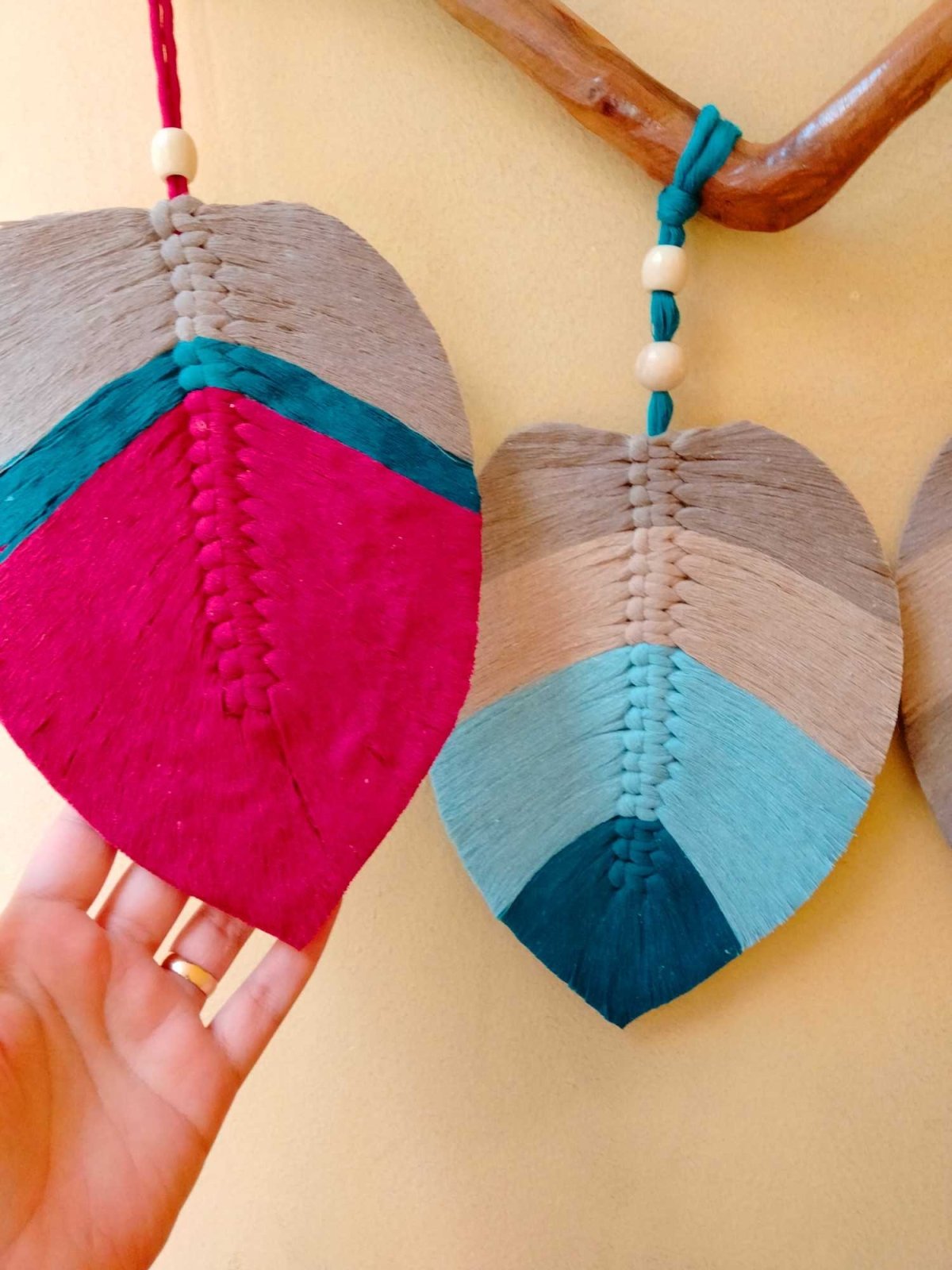 Verdant Leaves Macramé Wall Hanging
