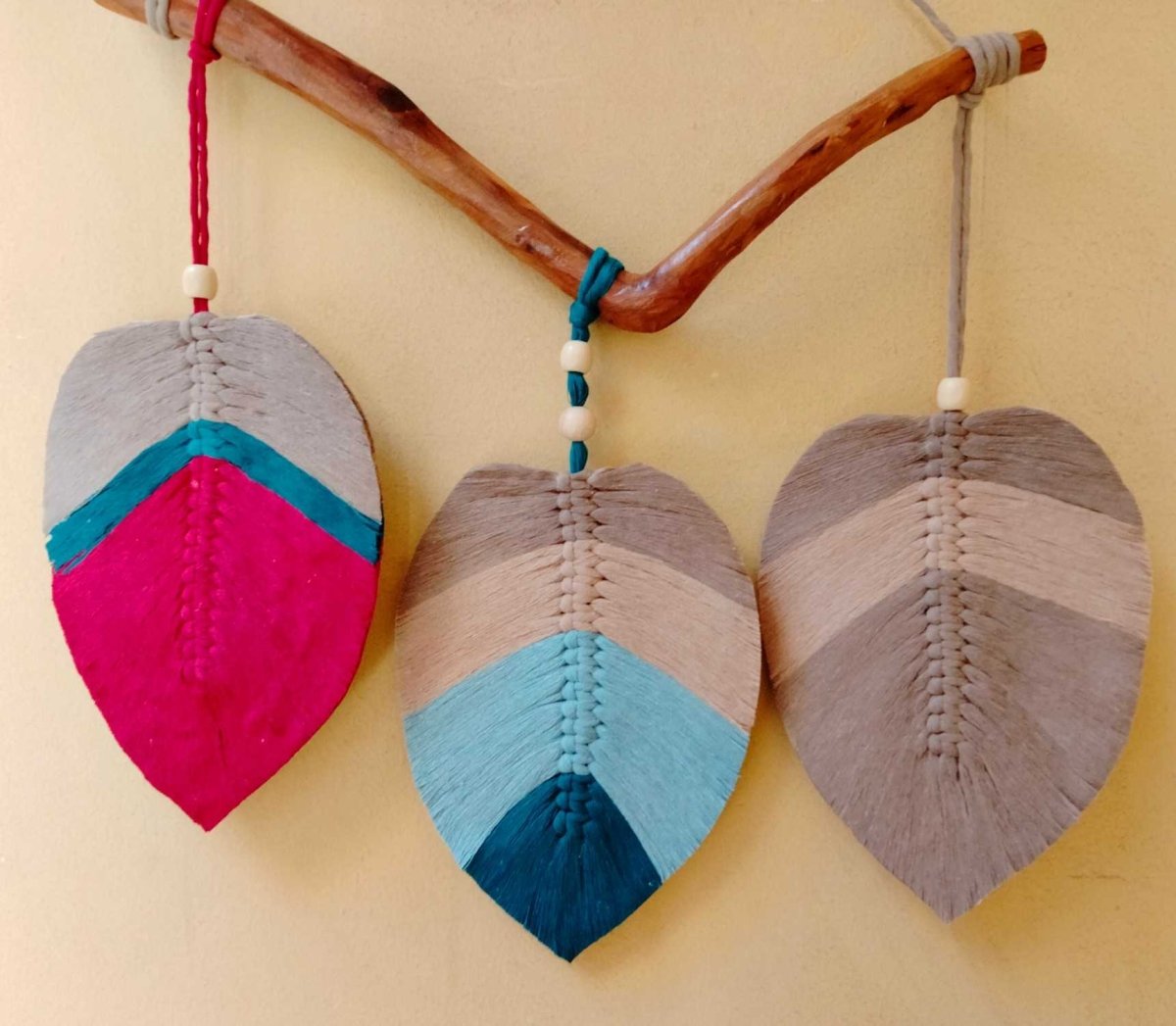 Verdant Leaves Macramé Wall Hanging